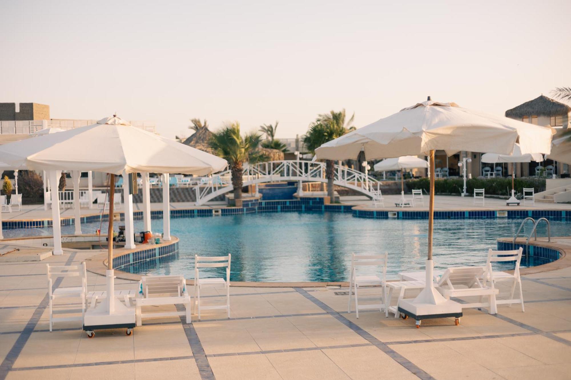 Grand Waha Resort Мерса-Матрух Экстерьер фото